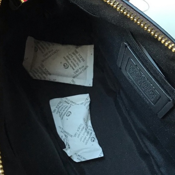 ***SOLD*** COACH SIERRA MINI SATCHEL - Picture 8 of 8
